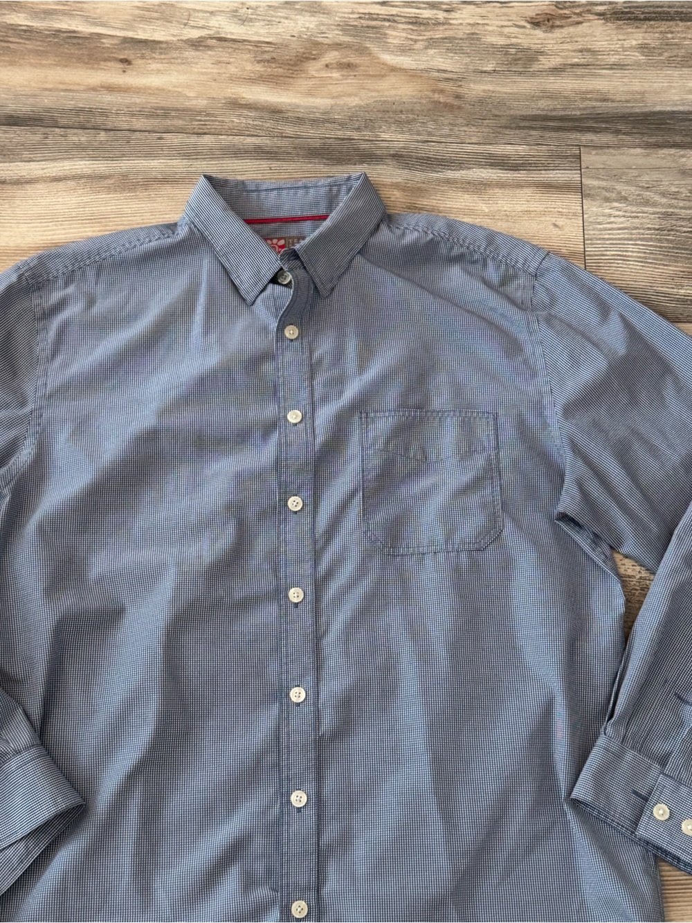Chick-fil-A uniform Button Down Blue and White Gingham Large Oobe Brand